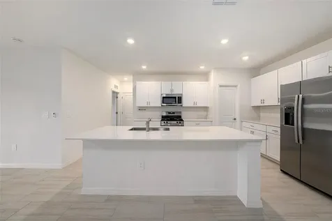 35233 Gravelly Drive Zephyrhills FL 33541