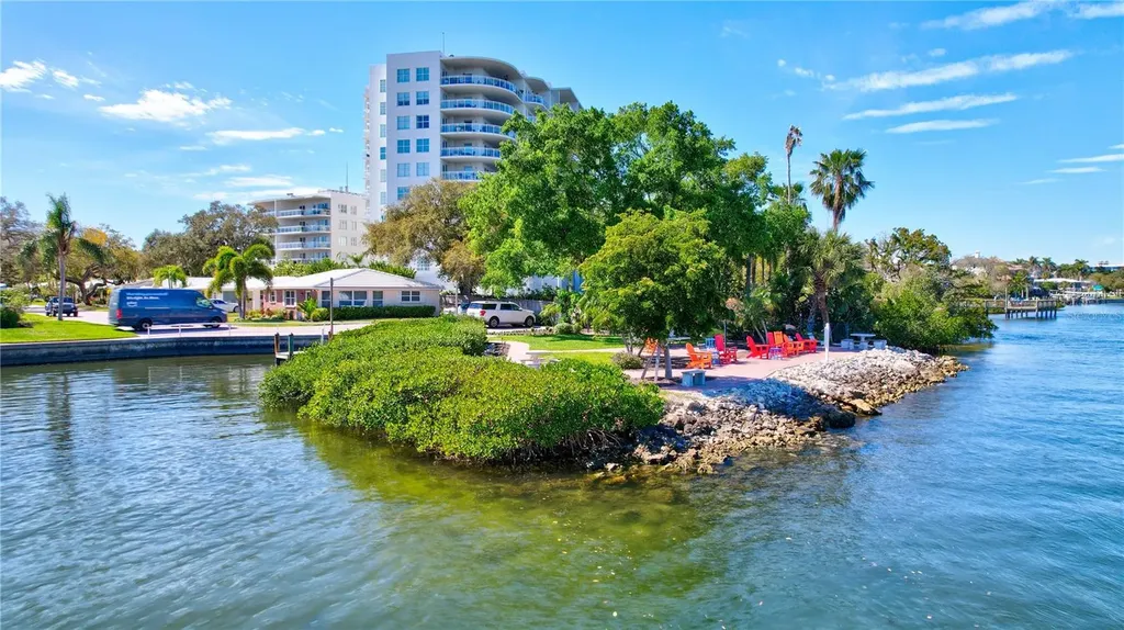 6140 Midnight Pass Road Sarasota FL 34242