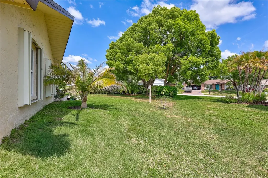 1735 Aberdeen Court Palm Harbor FL 34684