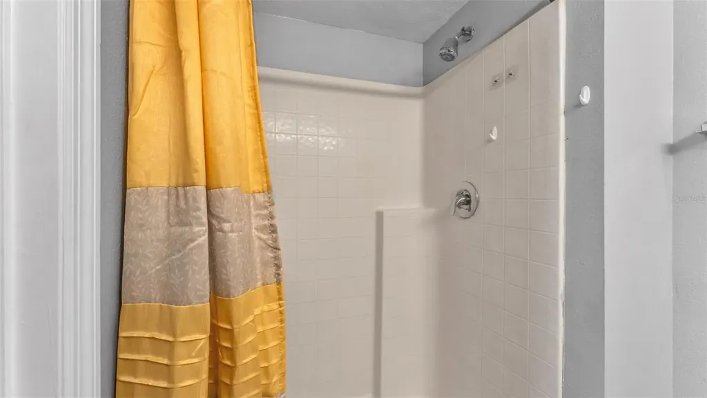 5187 Spanish Oaks Lane Lakeland FL 33805