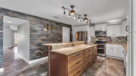 5187 Spanish Oaks Lane Lakeland FL 33805