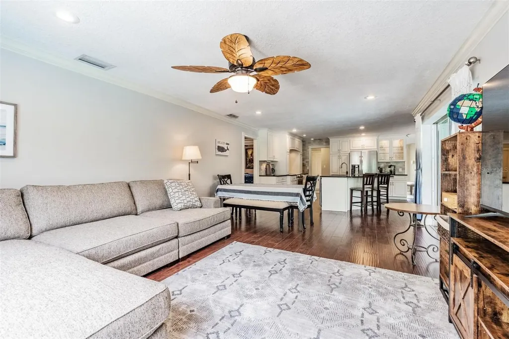 3018 Prestige Drive Clearwater FL 33759