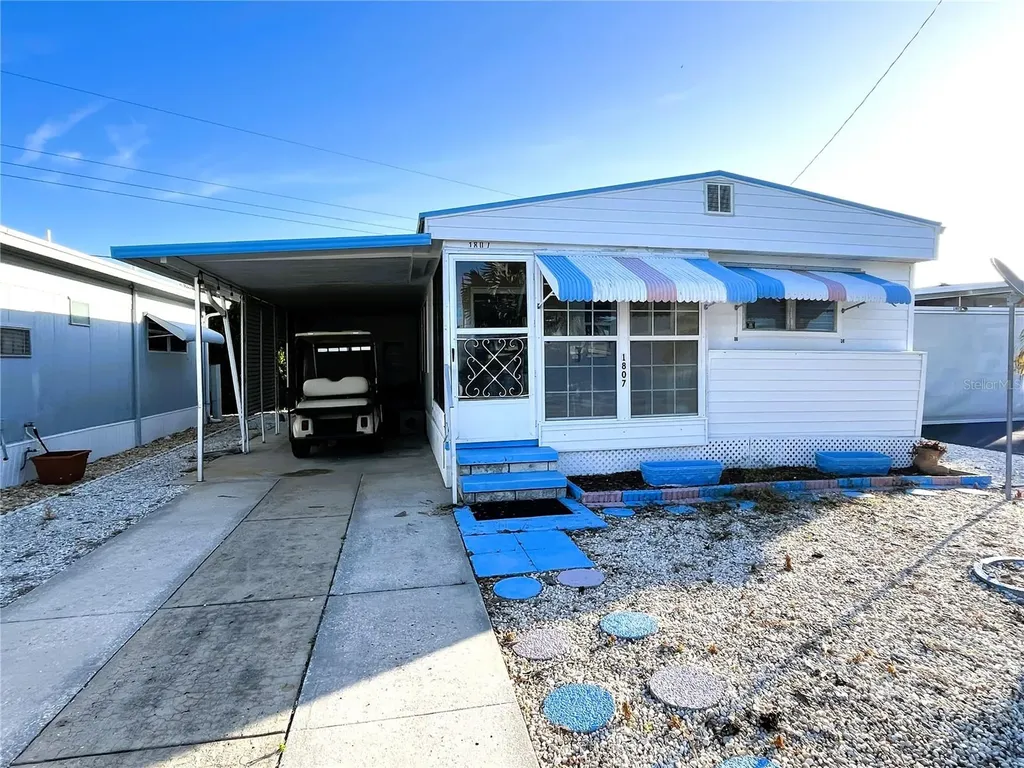 1807 Iowa Avenue Bradenton FL 34207