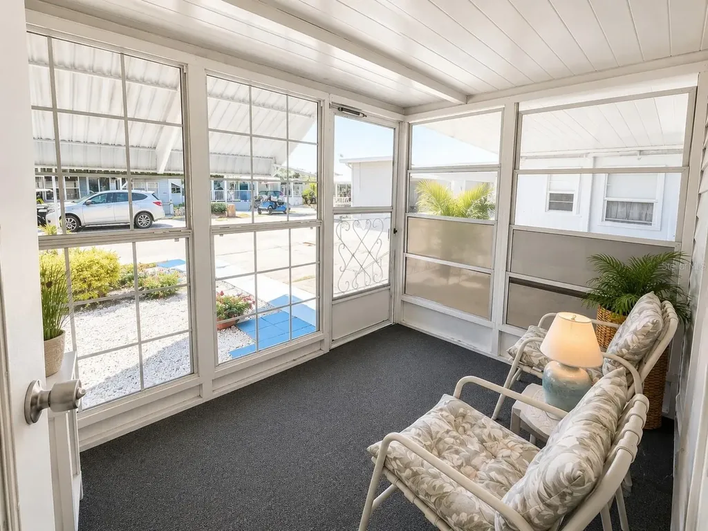 1807 Iowa Avenue Bradenton FL 34207