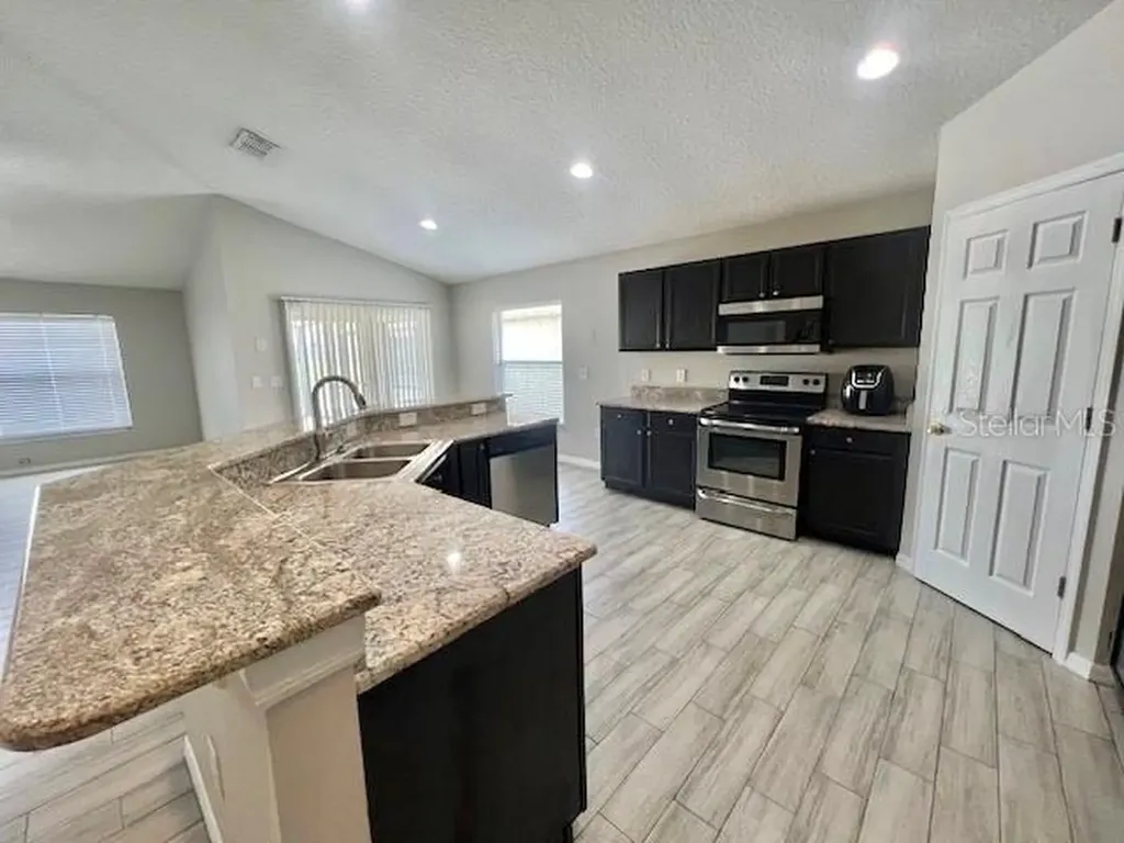 2749 Callaway Lane Kissimmee FL 34744