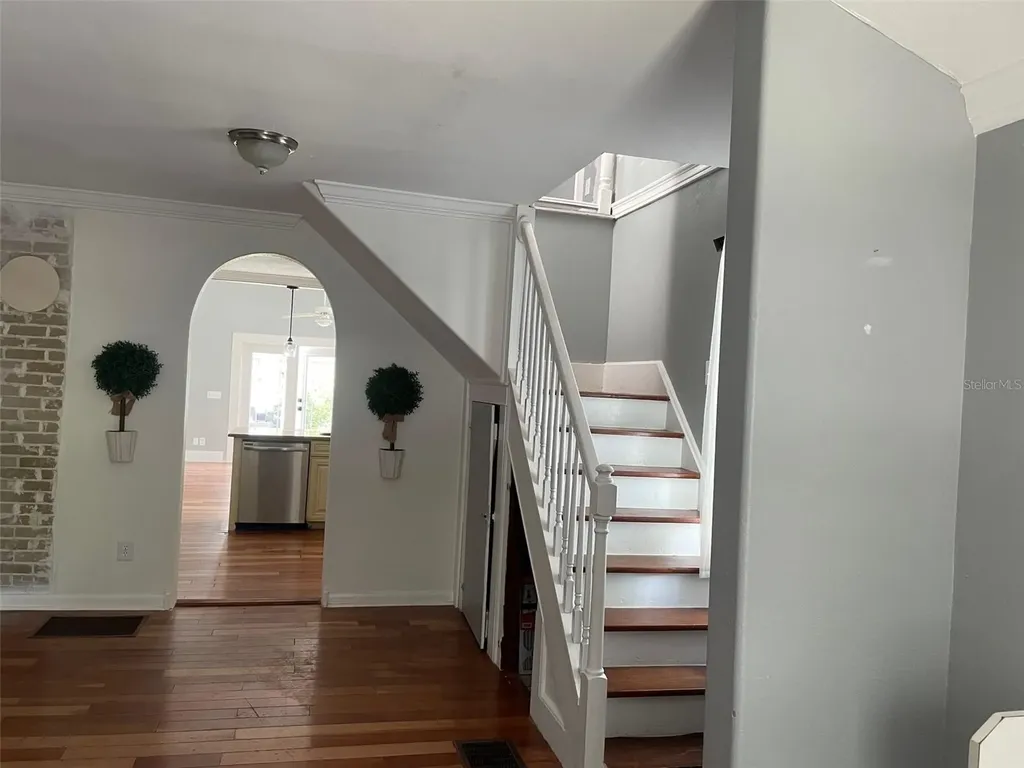 5419 9th Zephyrhills FL 33542