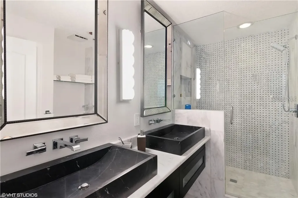615 Dream Island Road Longboat Key FL 34228