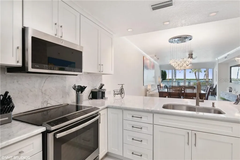 615 Dream Island Road Longboat Key FL 34228