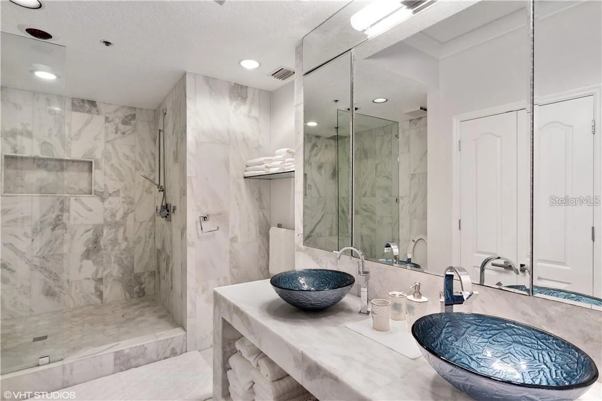 615 Dream Island Road Longboat Key FL 34228