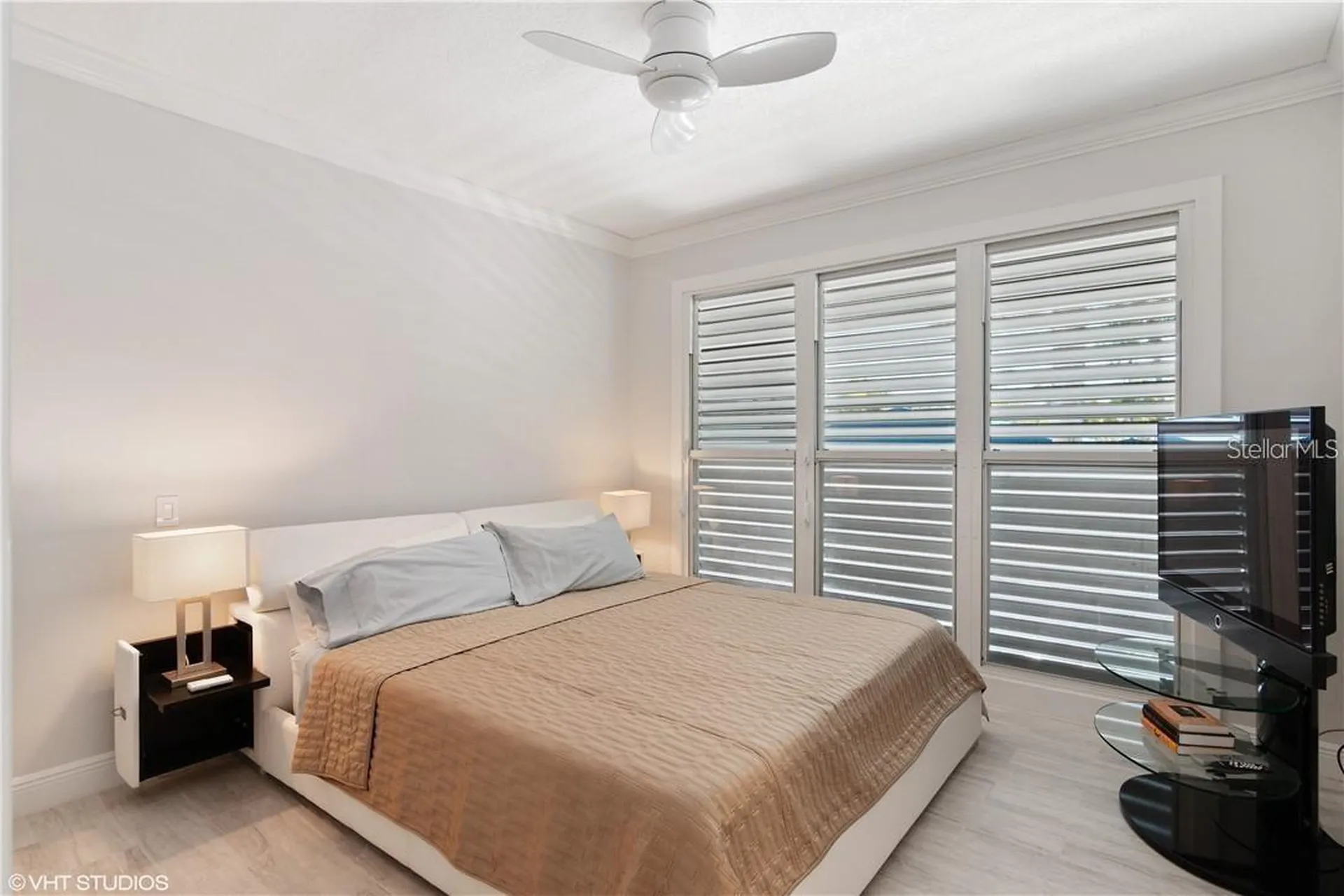 615 Dream Island Road Longboat Key FL 34228