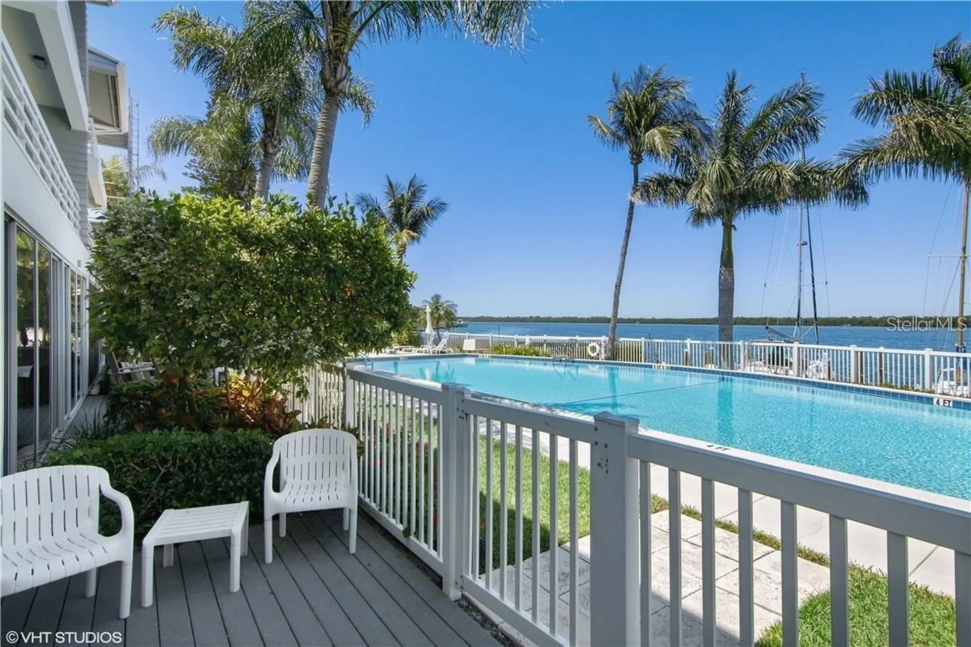 615 Dream Island Road Longboat Key FL 34228