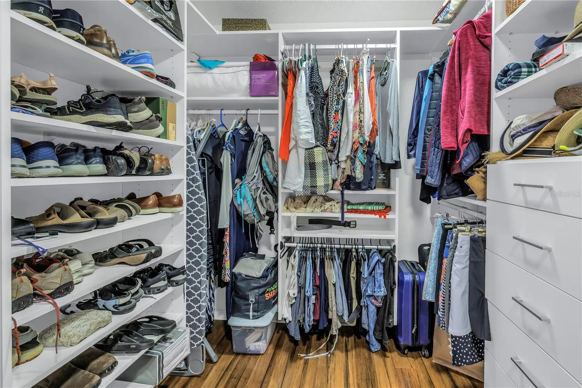 2795 Kipps Colony Drive S St Petersburg FL 33707