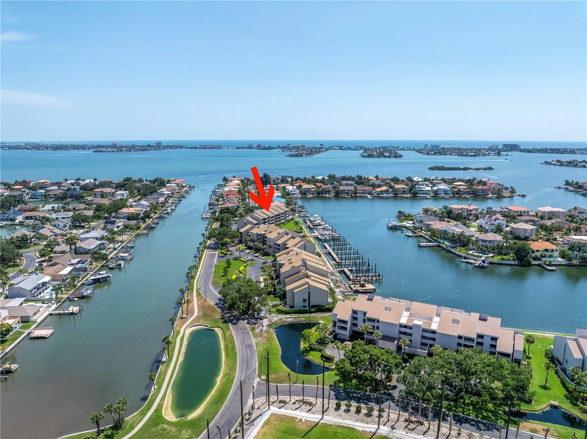 2795 Kipps Colony Drive S St Petersburg FL 33707