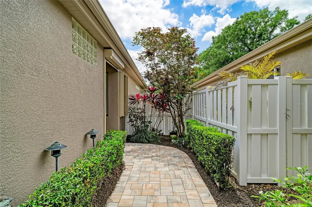 8778 49th Terrace E Bradenton FL 34211