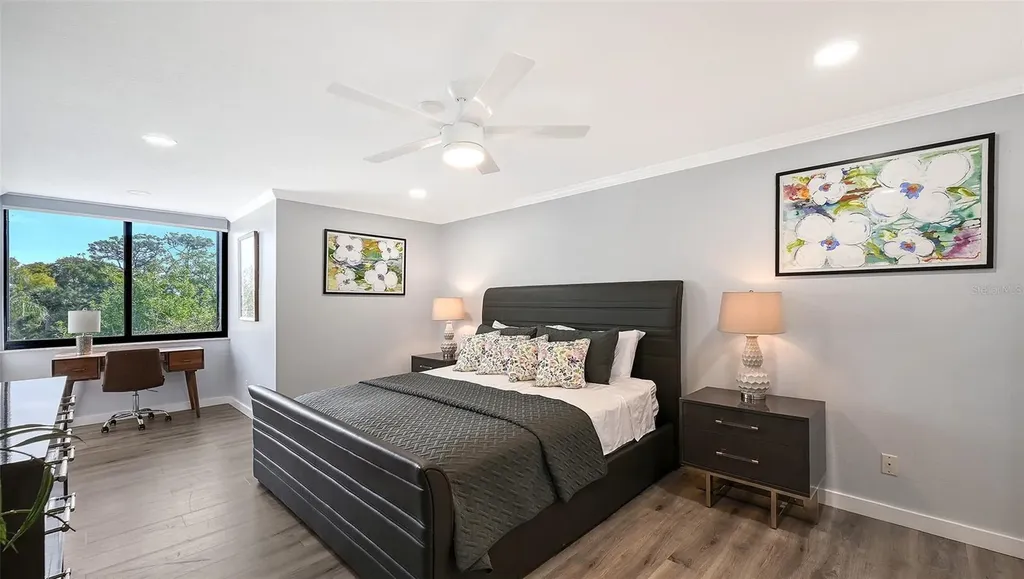 706 Bayport Way Longboat Key FL 34228