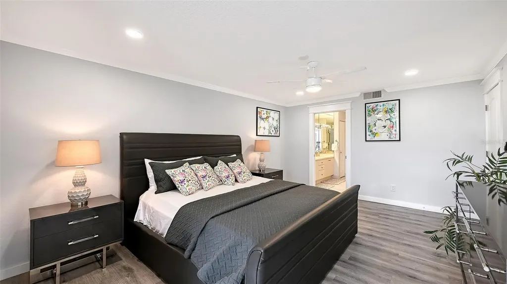 706 Bayport Way Longboat Key FL 34228