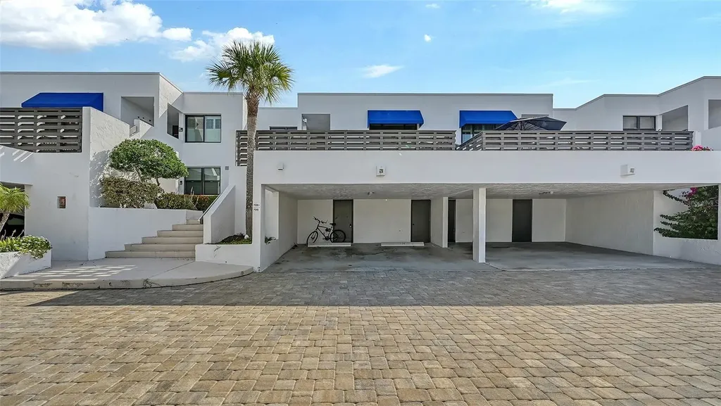 706 Bayport Way Longboat Key FL 34228