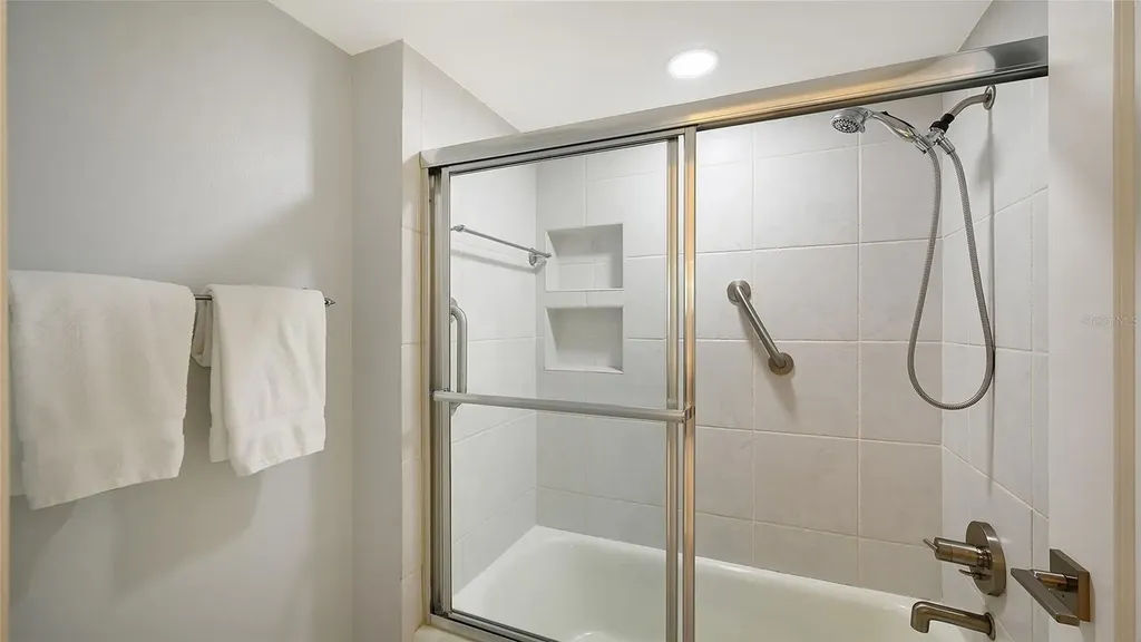 706 Bayport Way Longboat Key FL 34228