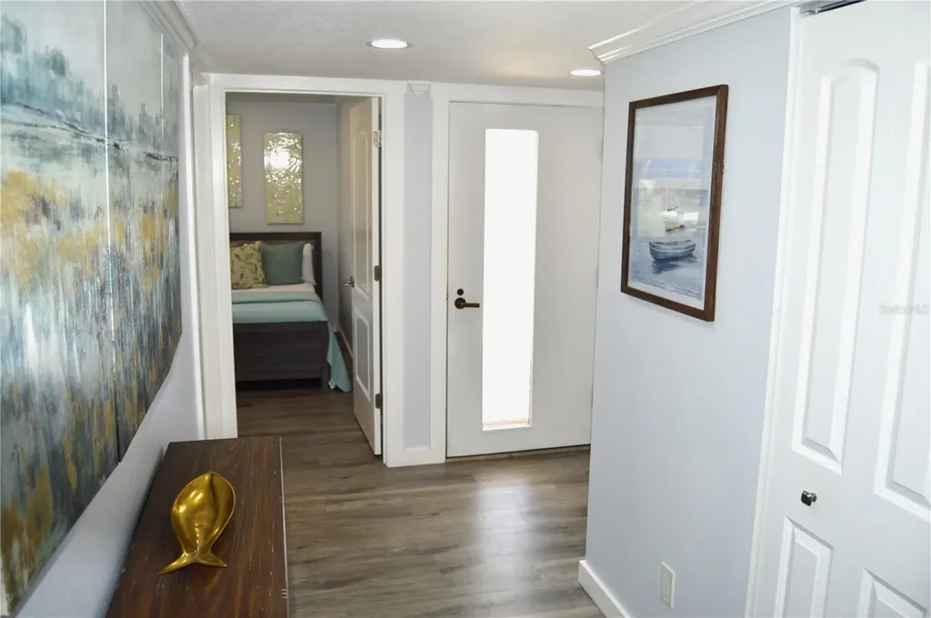 706 Bayport Way Longboat Key FL 34228