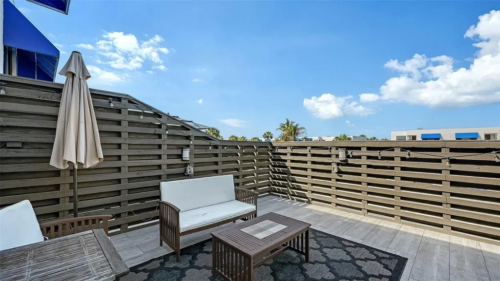 706 Bayport Way Longboat Key FL 34228