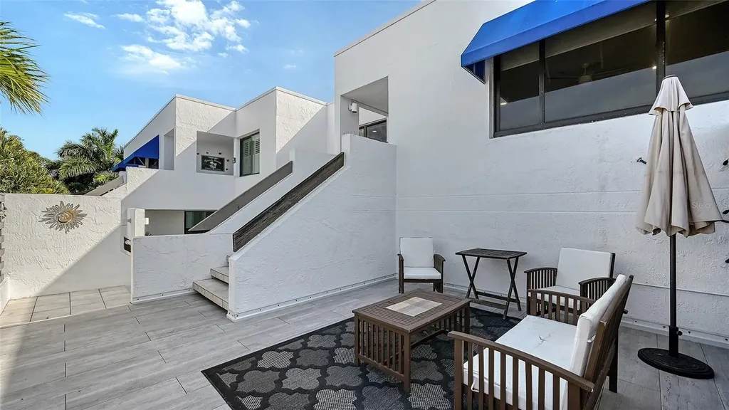 706 Bayport Way Longboat Key FL 34228