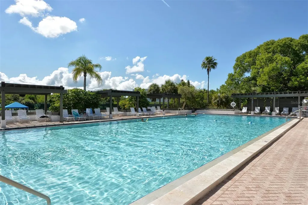 706 Bayport Way Longboat Key FL 34228