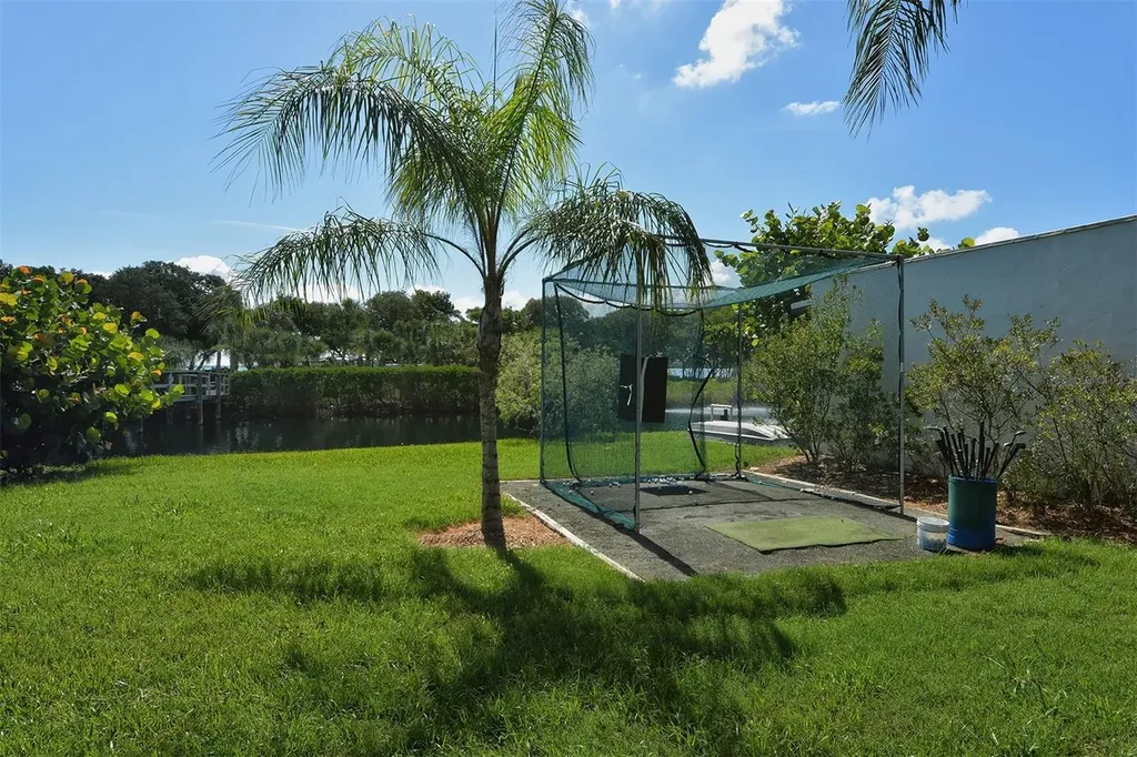 706 Bayport Way Longboat Key FL 34228