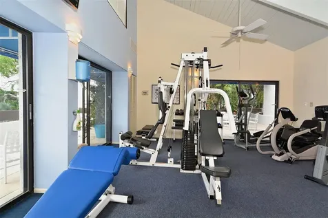 706 Bayport Way Longboat Key FL 34228