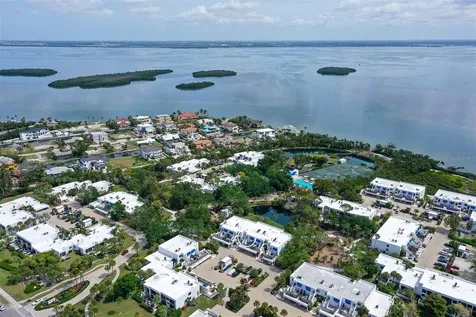 706 Bayport Way Longboat Key FL 34228