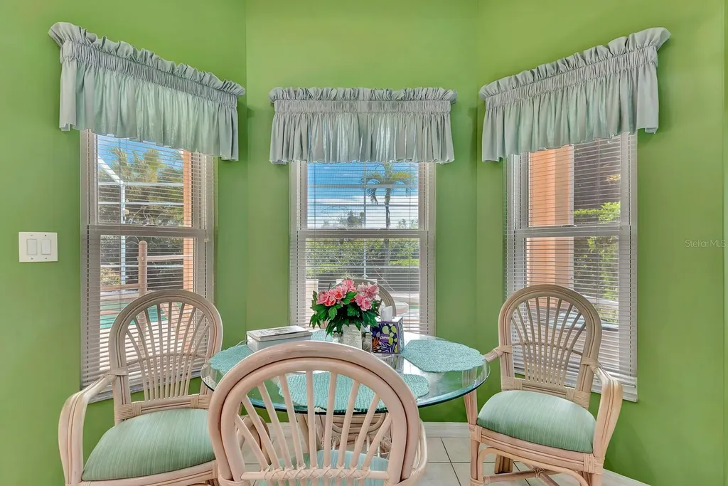 6835 Winslow Street Sarasota FL 34243