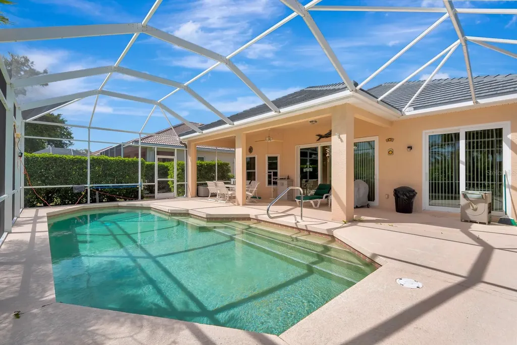6835 Winslow Street Sarasota FL 34243