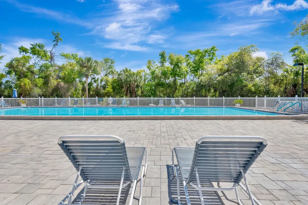 6835 Winslow Street Sarasota FL 34243