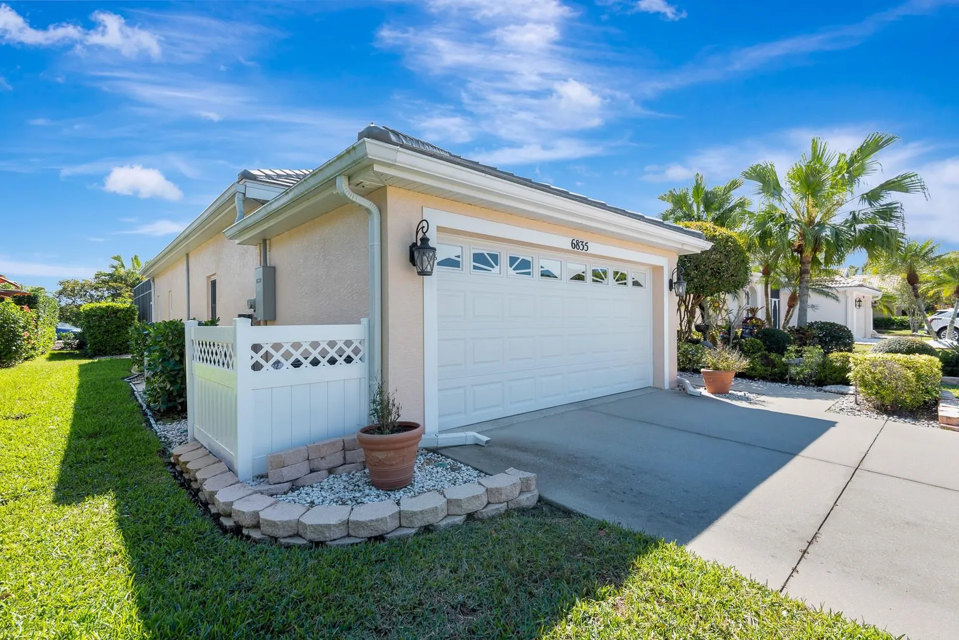 6835 Winslow Street Sarasota FL 34243