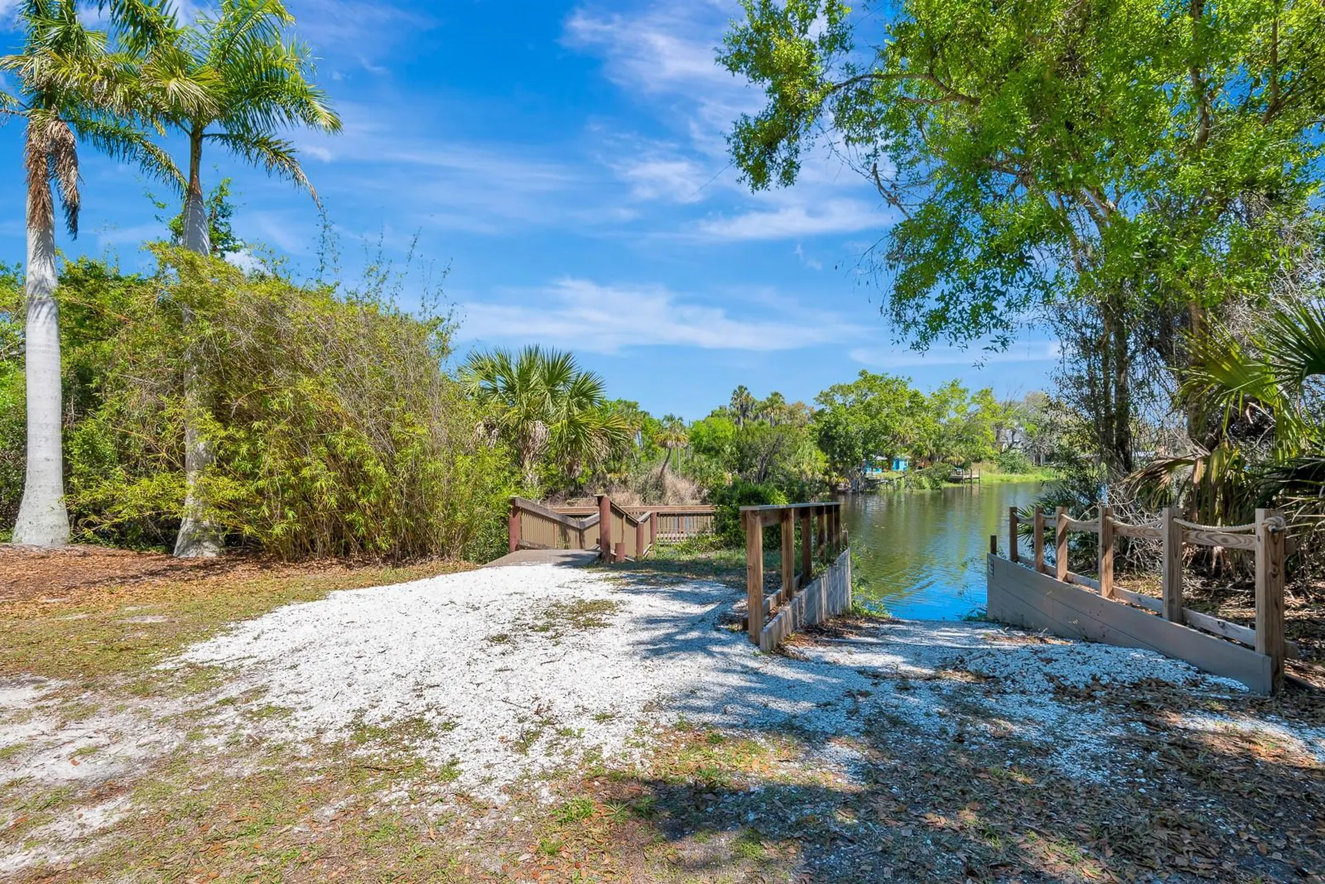 6835 Winslow Street Sarasota FL 34243