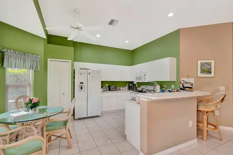6835 Winslow Street Sarasota FL 34243