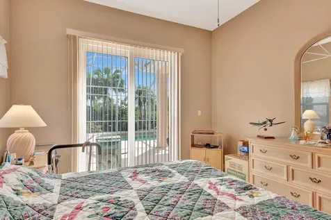 6835 Winslow Street Sarasota FL 34243