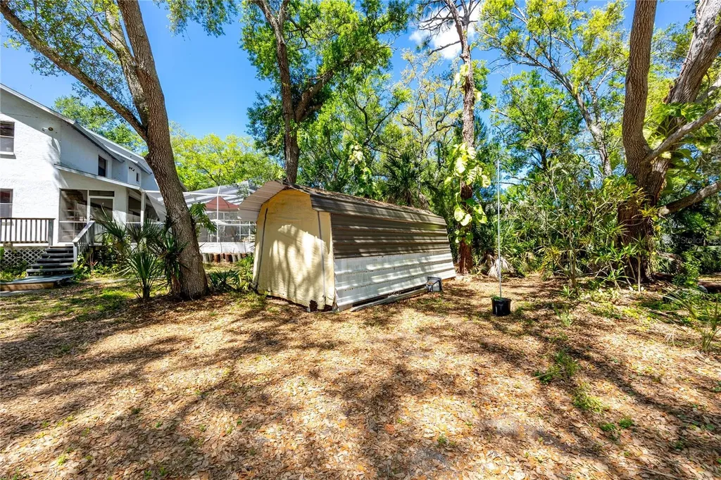 9753 78th Avenue N Seminole FL 33777