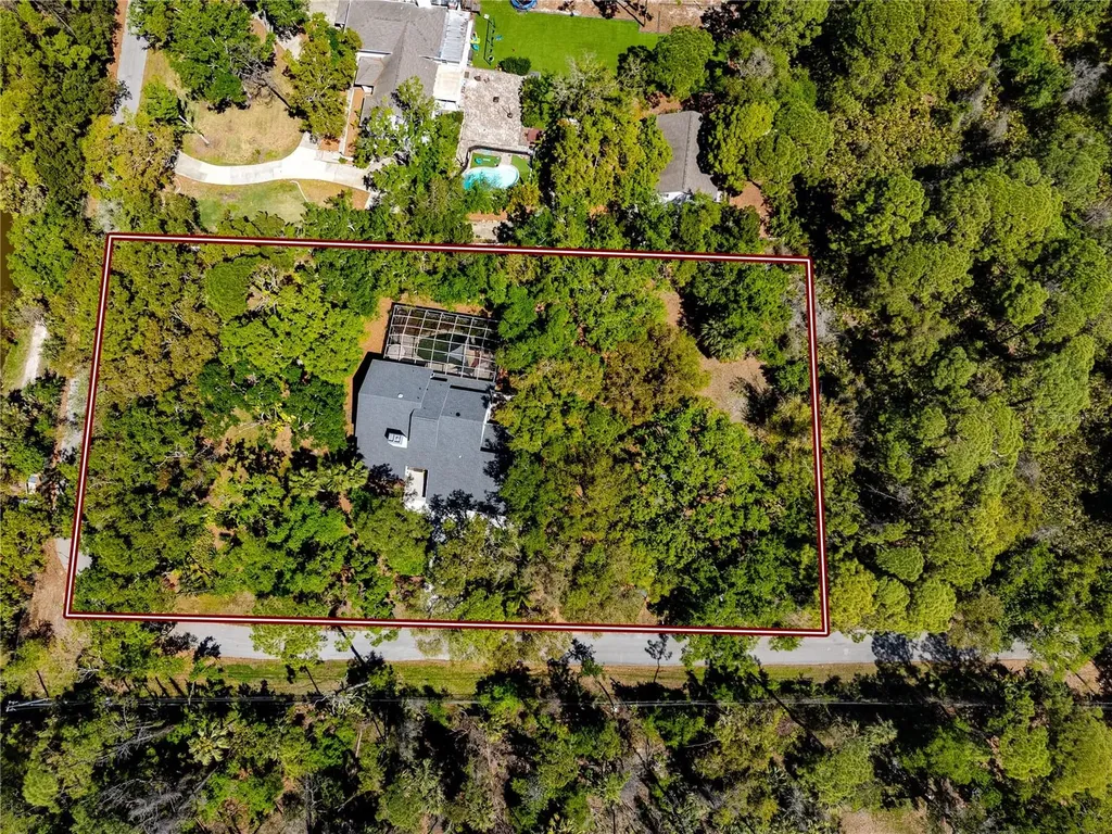 9753 78th Avenue N Seminole FL 33777