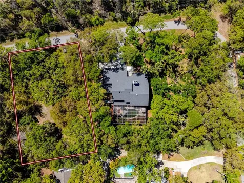 9753 78th Avenue N Seminole FL 33777