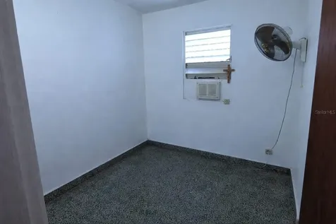 Calle 17 Y 10 Extension Villa Rica Bayamon PR 00956