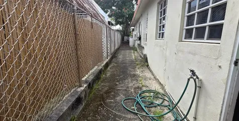 Calle 17 Y 10 Extension Villa Rica Bayamon PR 00956
