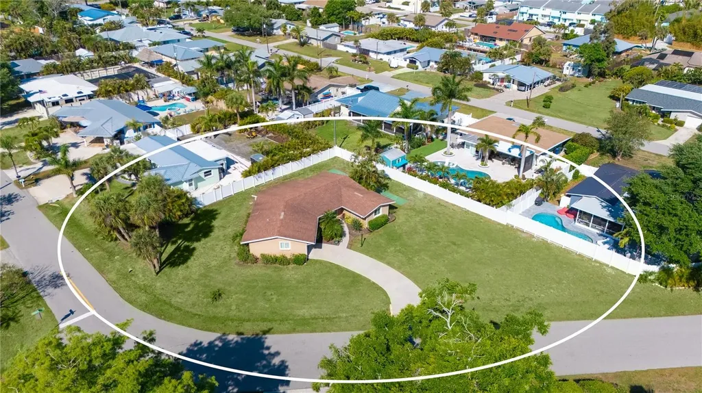 6620 Avenue C Sarasota FL 34231