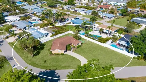 6620 Avenue C Sarasota FL 34231