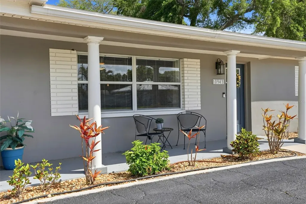 10943 90th Avenue Seminole FL 33772