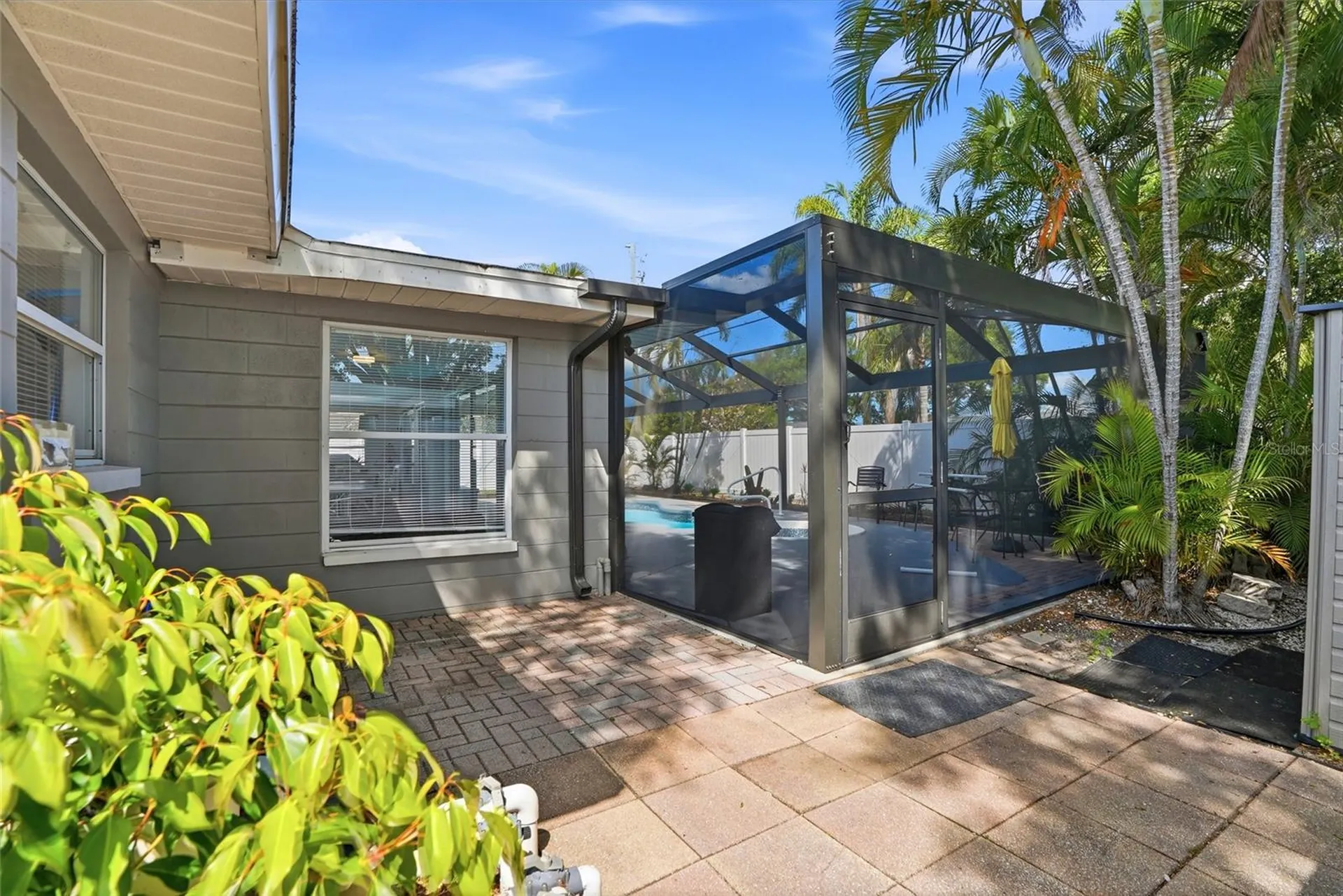 10943 90th Avenue Seminole FL 33772