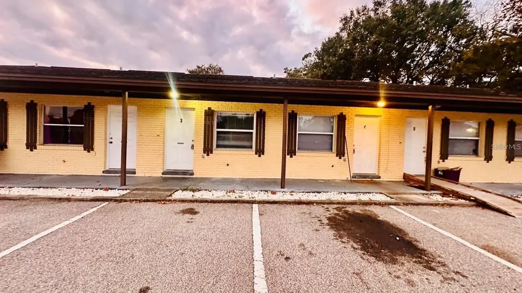 979 Berkley Road Auburndale FL 33823