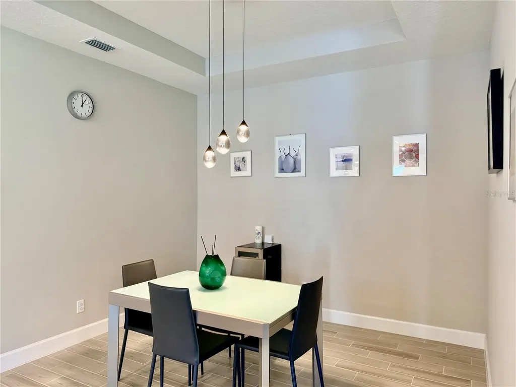 6111 Mesa Glen Bradenton FL 34203
