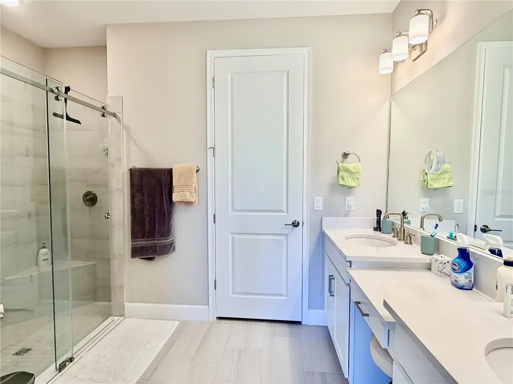 6111 Mesa Glen Bradenton FL 34203