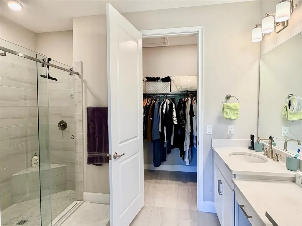 6111 Mesa Glen Bradenton FL 34203