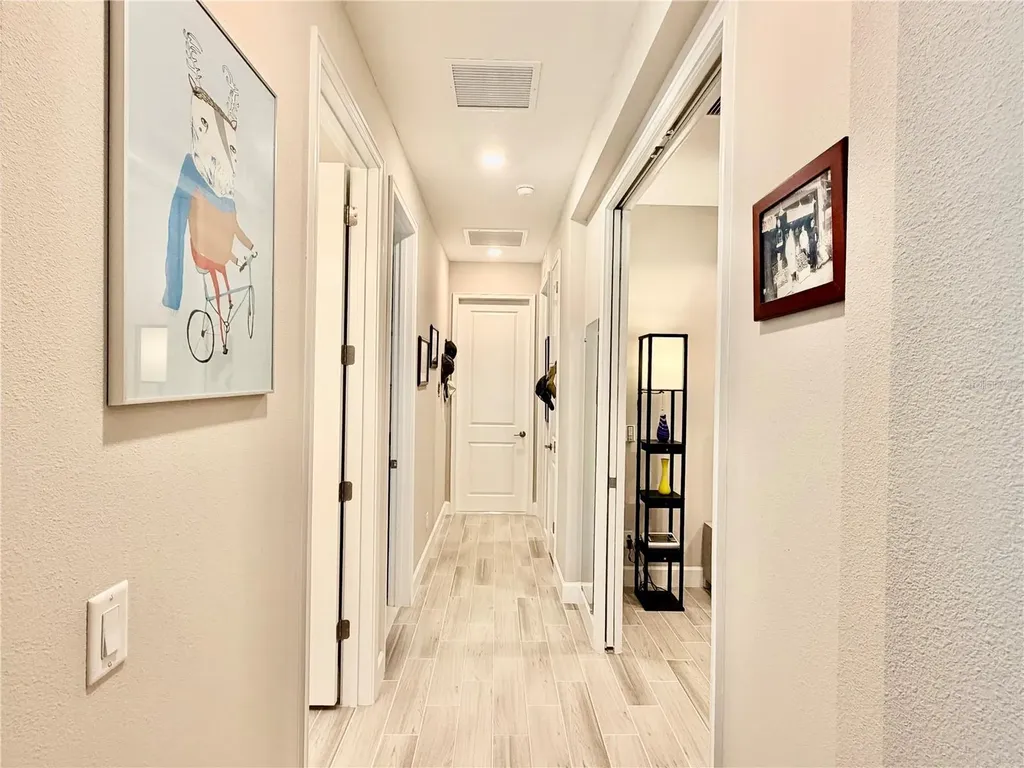 6111 Mesa Glen Bradenton FL 34203
